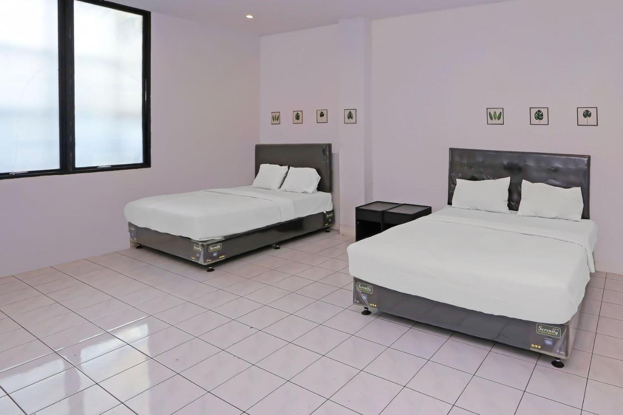 Collection O 92739 Hotel Pintu Besar Jakarta Bagian luar foto
