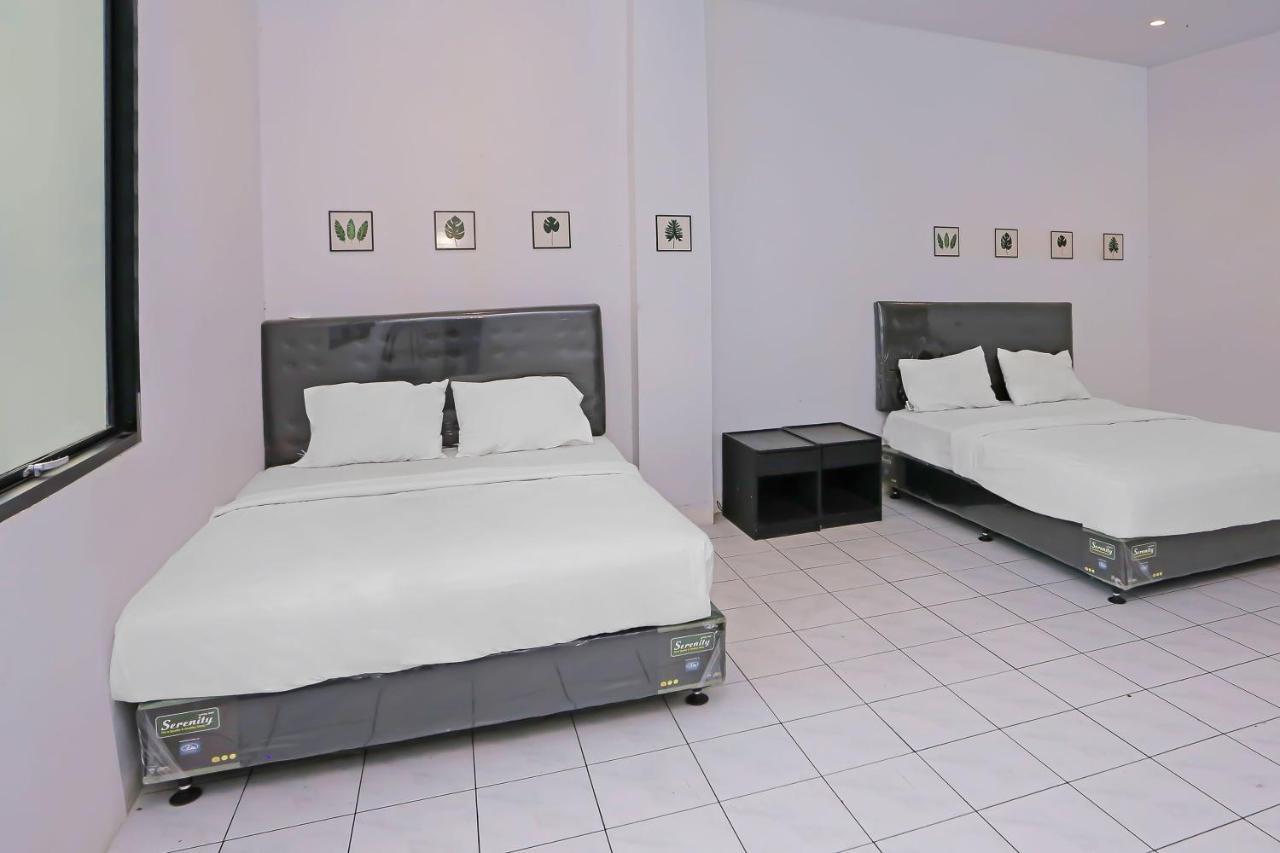 Collection O 92739 Hotel Pintu Besar Jakarta Bagian luar foto